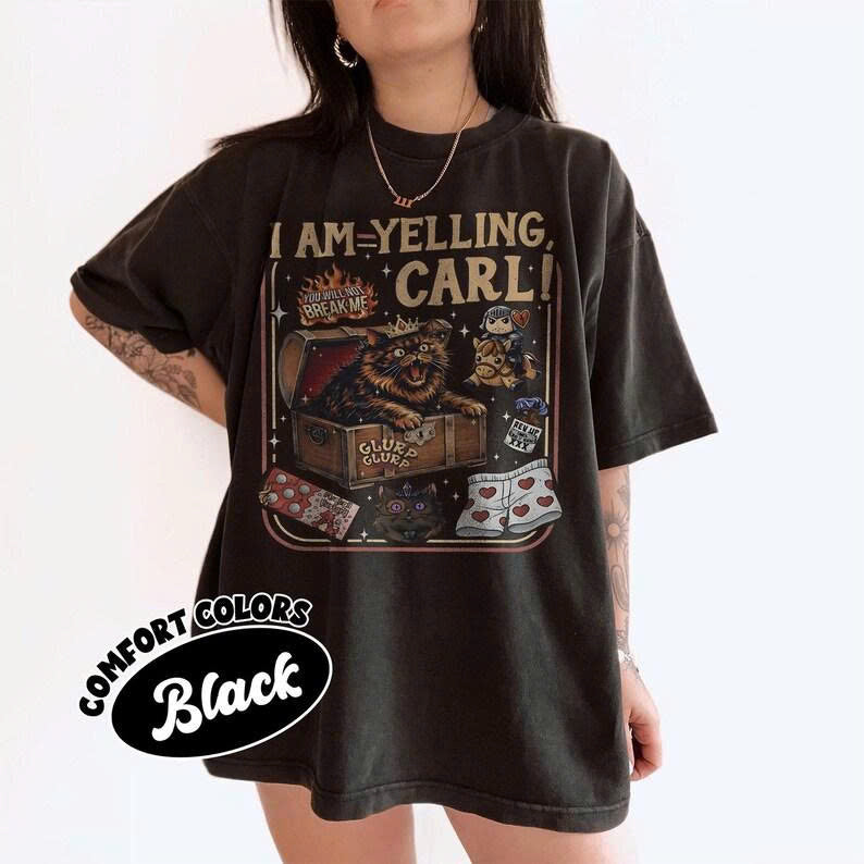 I Am Yelling Carl! Cat Graphic Oversized T-Shirt